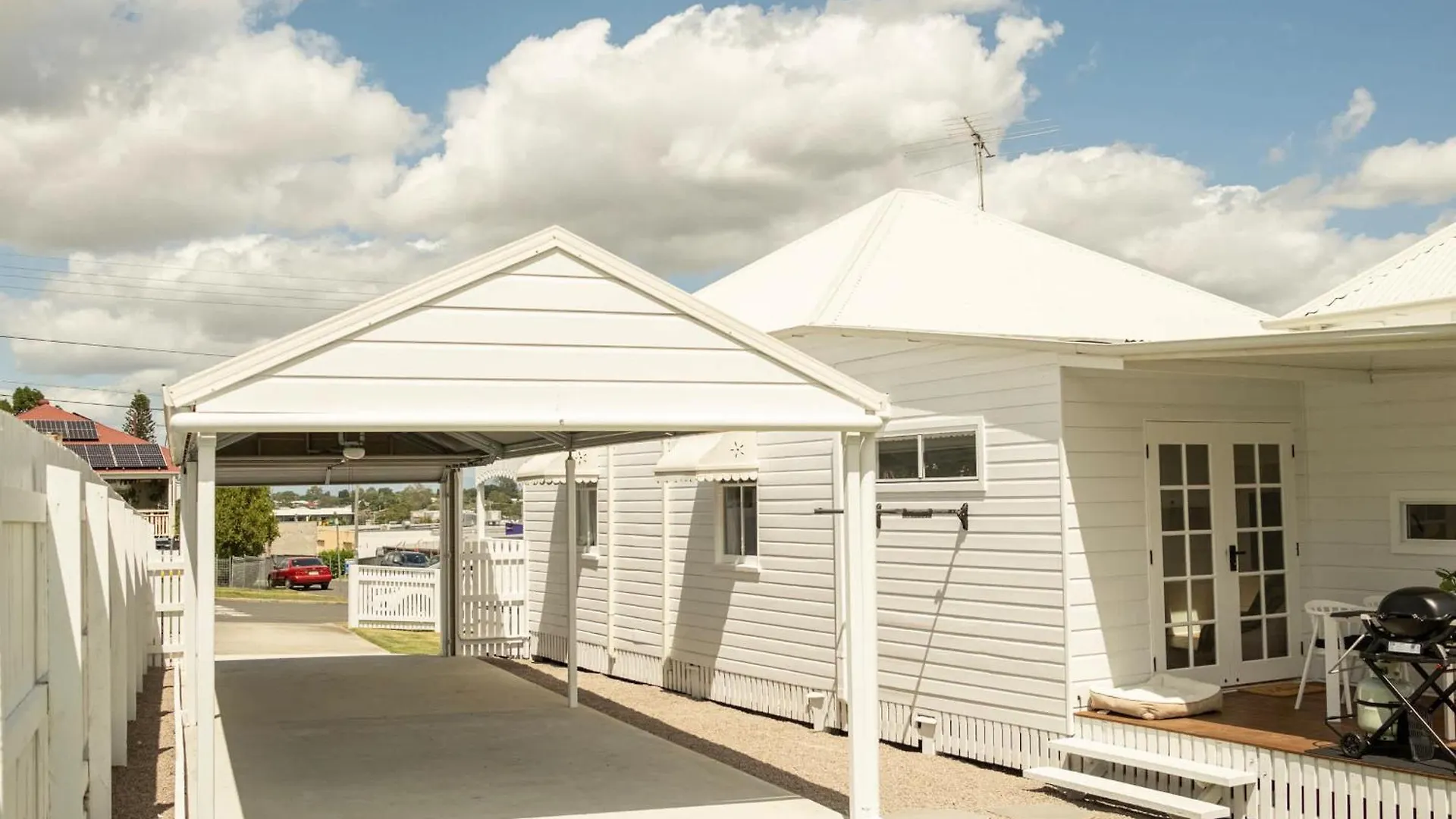 Urban Getaway Ipswich W Cottage 0*,  Australia